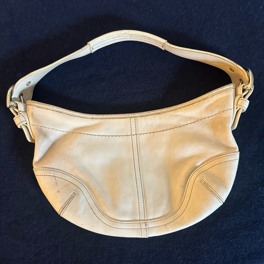 Vintage Coach Soho Hobo Bag #9541 Ivory Leather Y2K